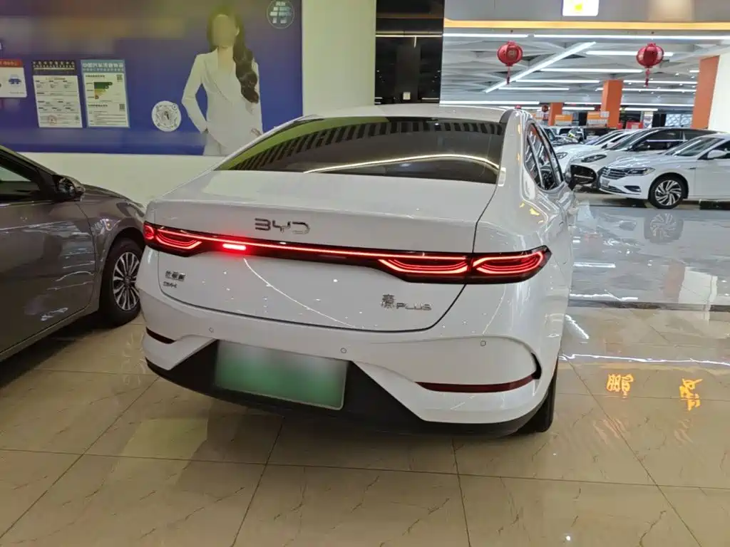 BYD Qin PLUS — фото 7