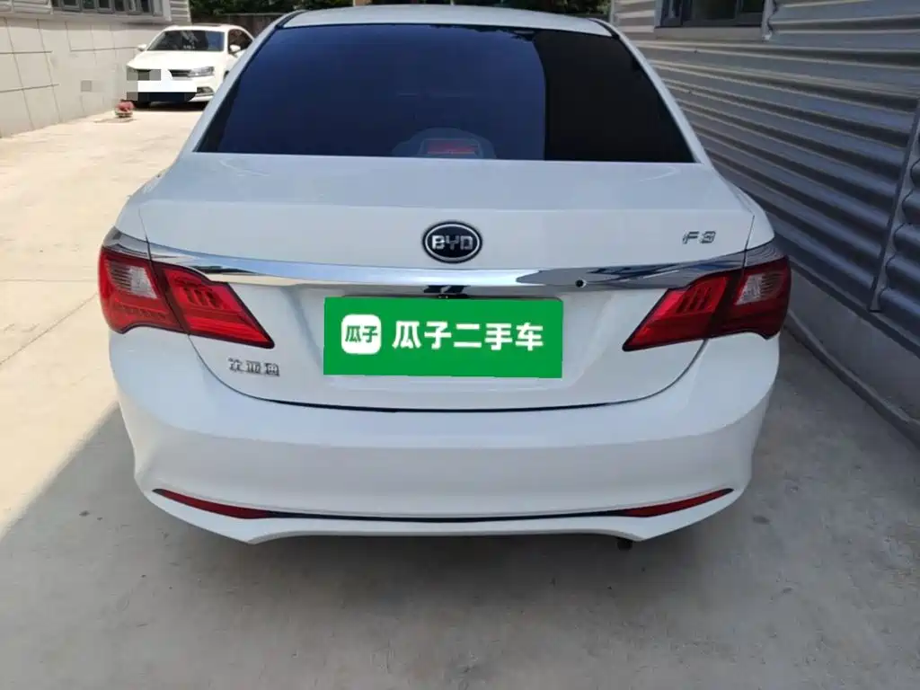 BYD F3 — фото 6