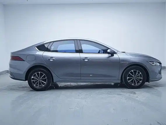 BYD Qin PLUS — фото 5