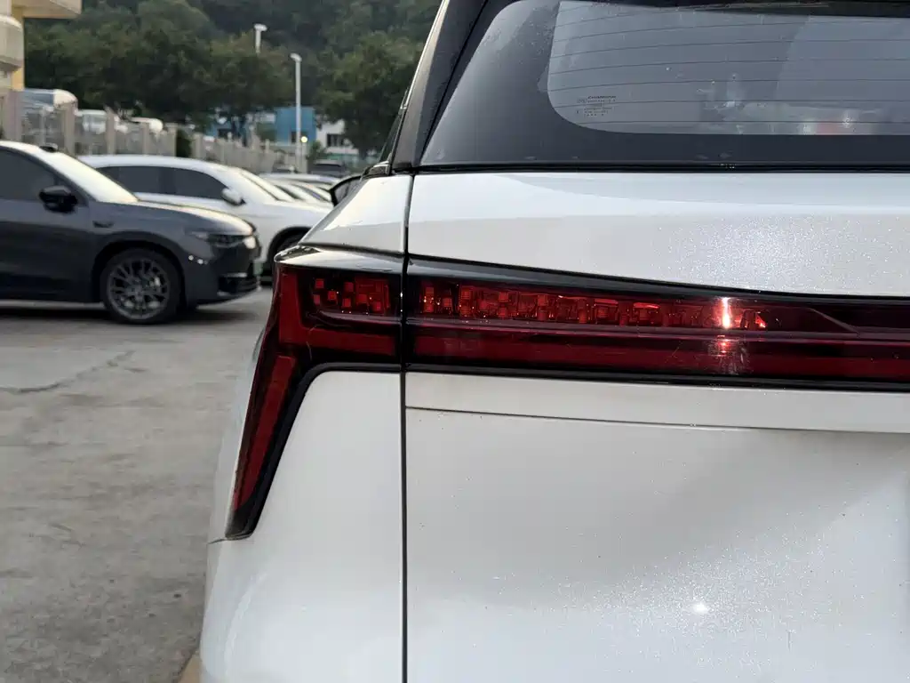 Changan CS75 PLUS — фото 14