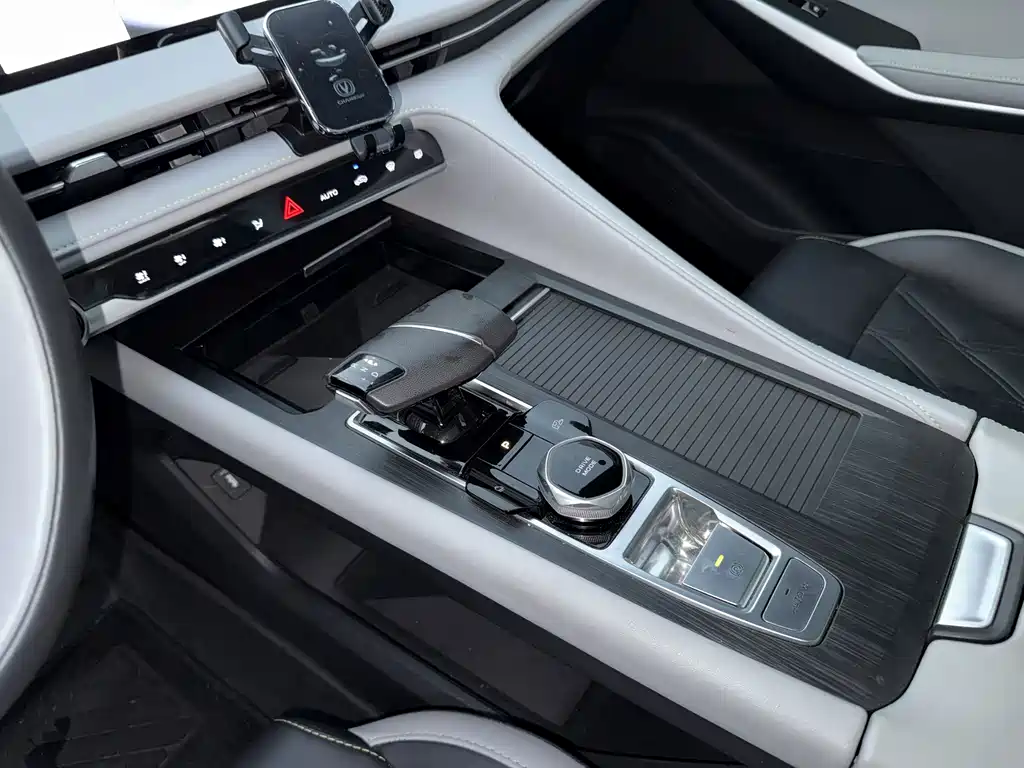 Changan CS75 PLUS — фото 4