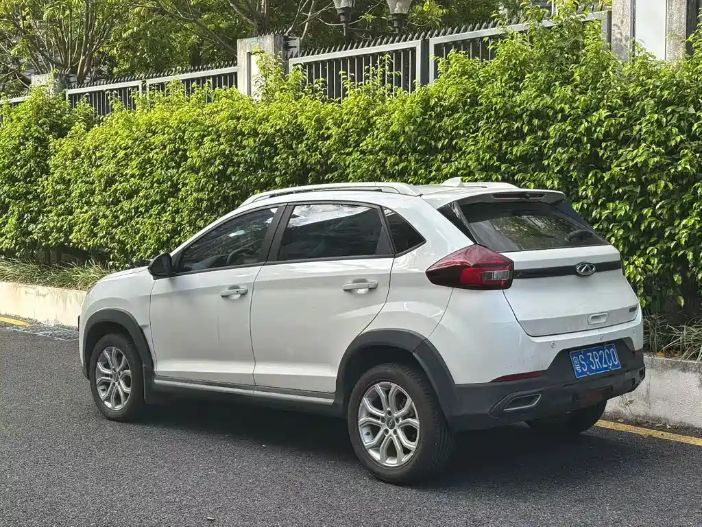 Chery Tiggo 3x — фото 7