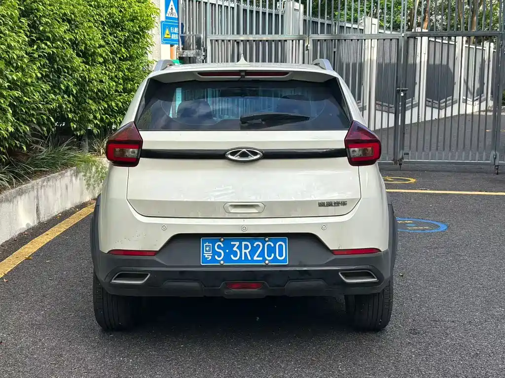 Chery Tiggo 3x — фото 8