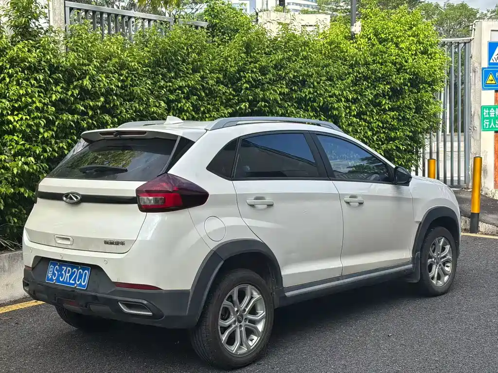 Chery Tiggo 3x — фото 9