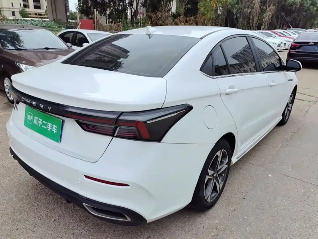 Chery Arrizo 5 PLUS — фото 6