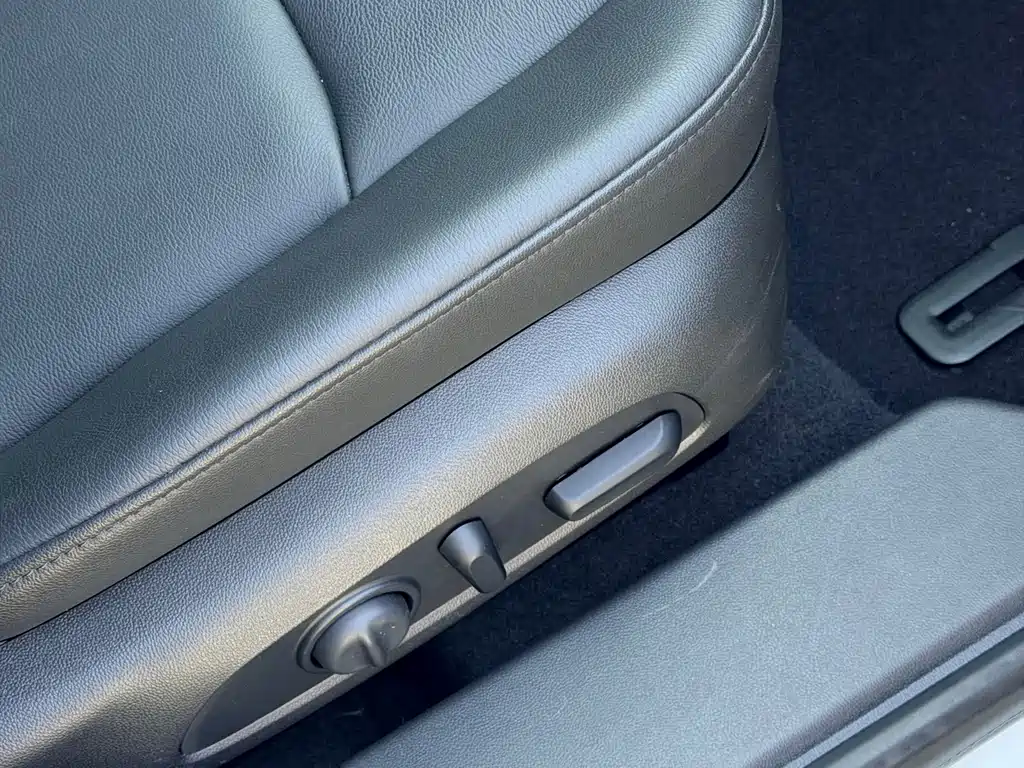 Chevrolet Malibu XL — фото 24