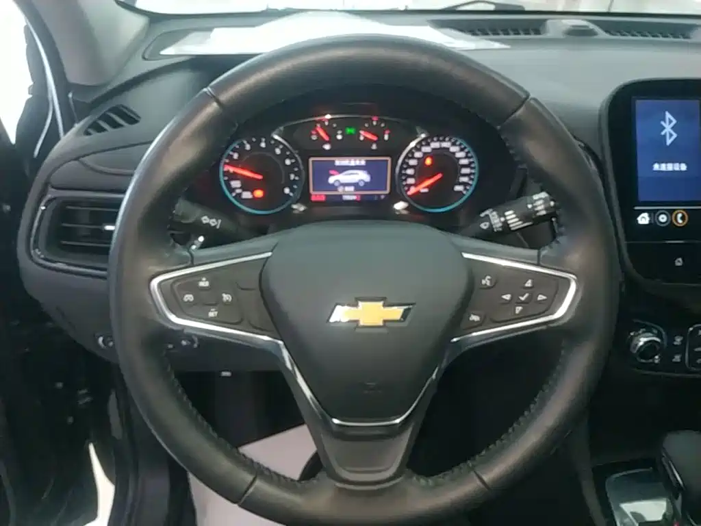 Chevrolet Equinox — фото 10