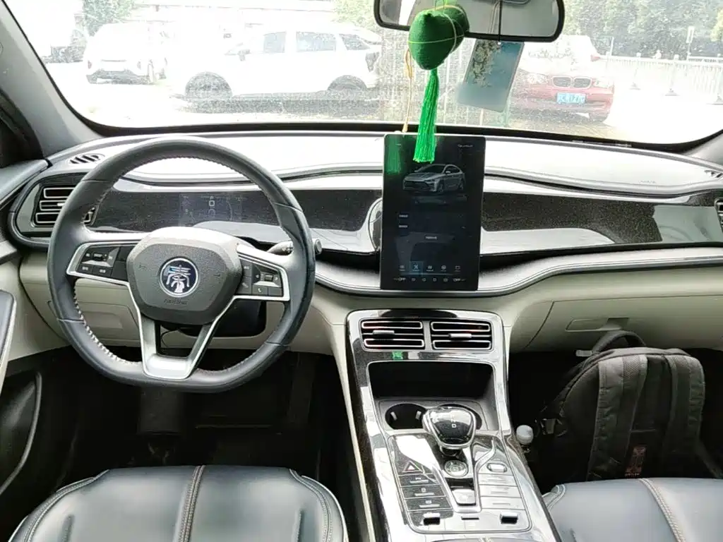 BYD Qin PLUS — фото 10