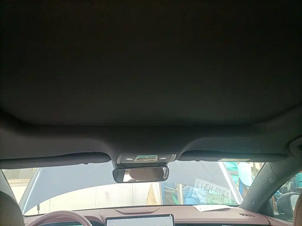 BYD Seal — фото 18
