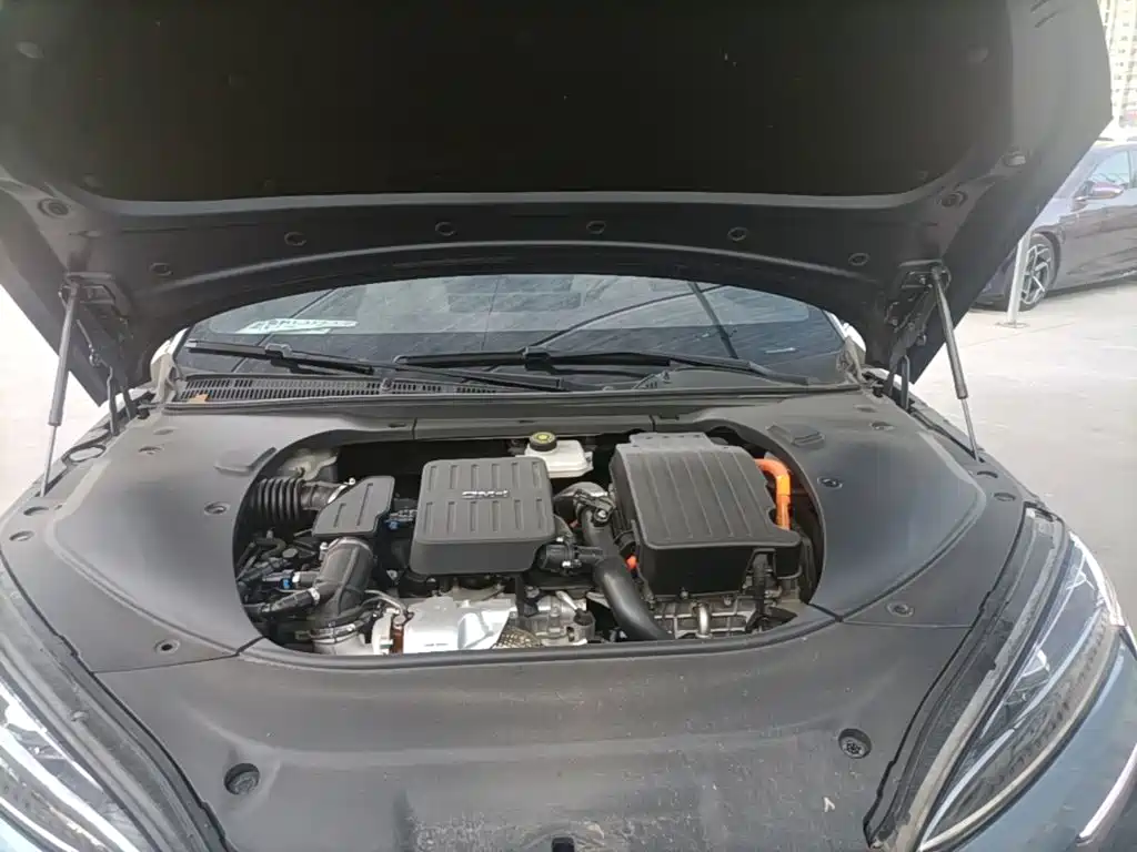 BYD Seal — фото 20
