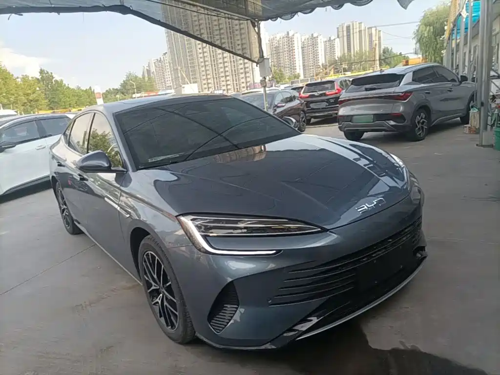 BYD Seal — фото 4