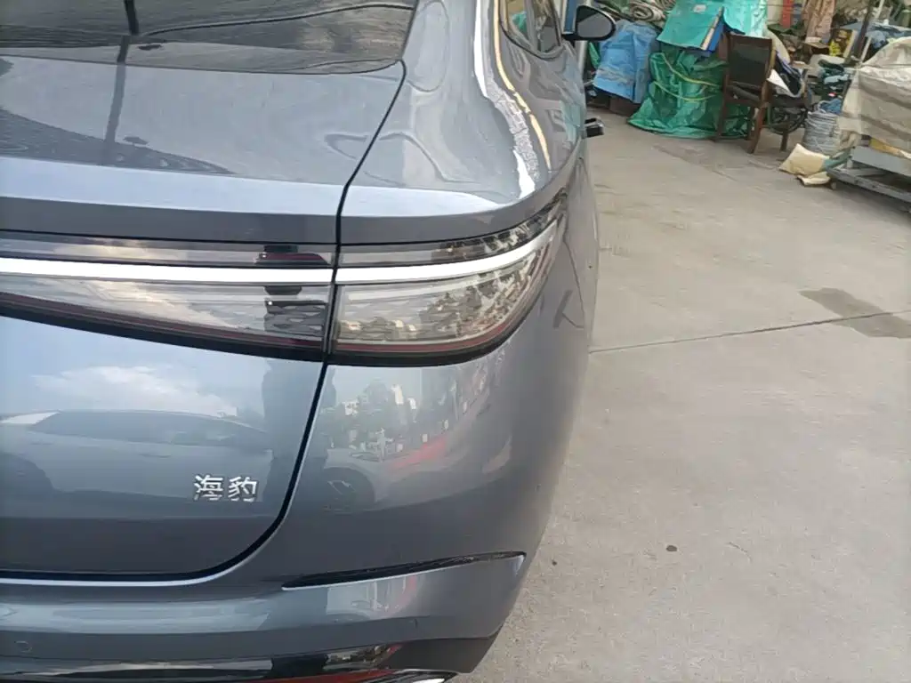 BYD Seal — фото 8