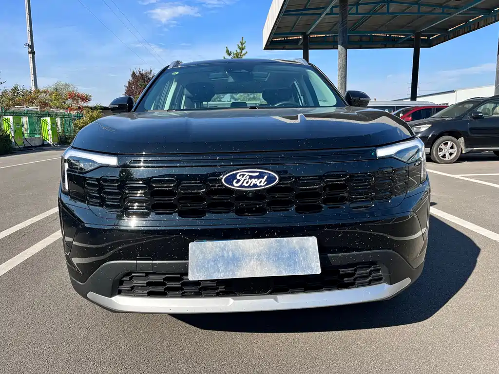 Ford Equator Sport — фото 2