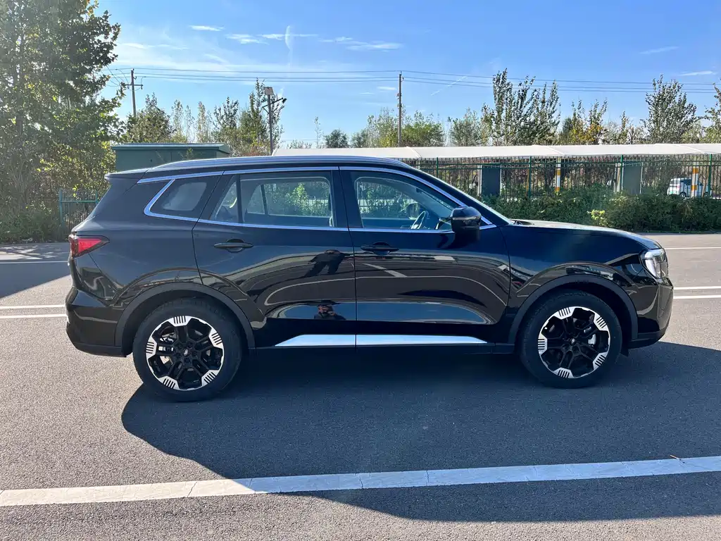 Ford Equator Sport — фото 14