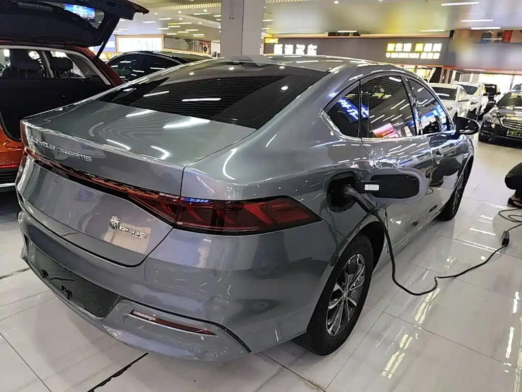 BYD Qin PLUS — фото 7