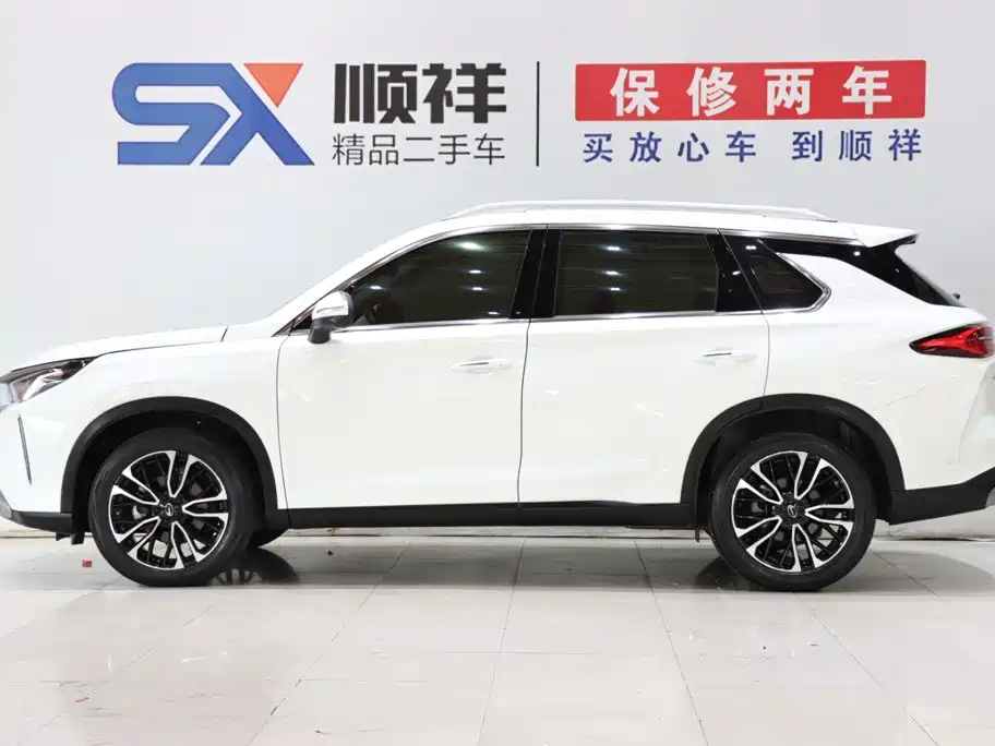 GAC Motor GS4 Plus — фото 4