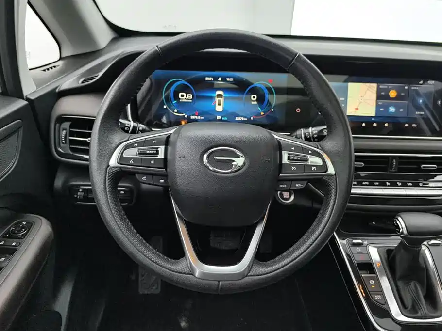 GAC Motor Trumpchi M6 — фото 15