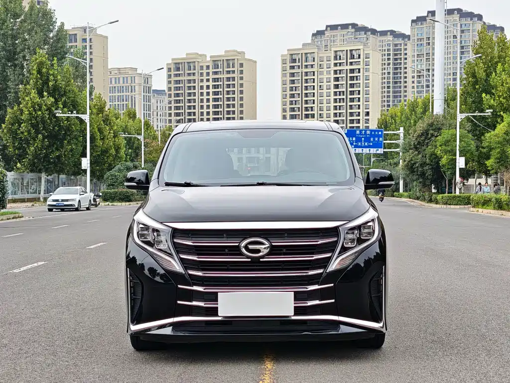 GAC Motor Trumpchi M8 — фото 2