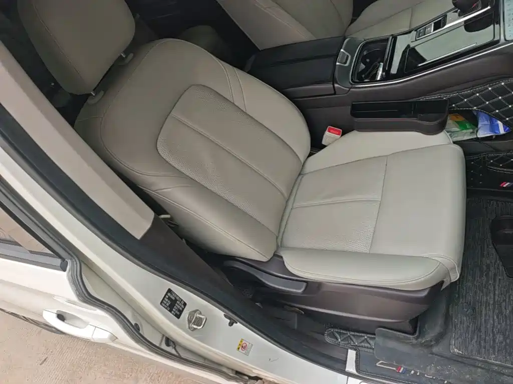 GAC Motor Trumpchi M8 — фото 24
