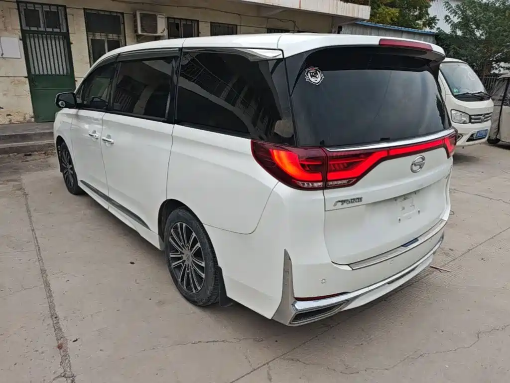 GAC Motor Trumpchi M8 — фото 4