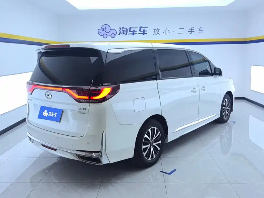 GAC Motor Trumpchi M8 — фото 3
