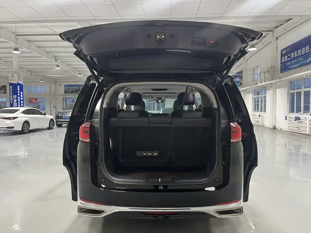 GAC Motor Trumpchi M8 — фото 17
