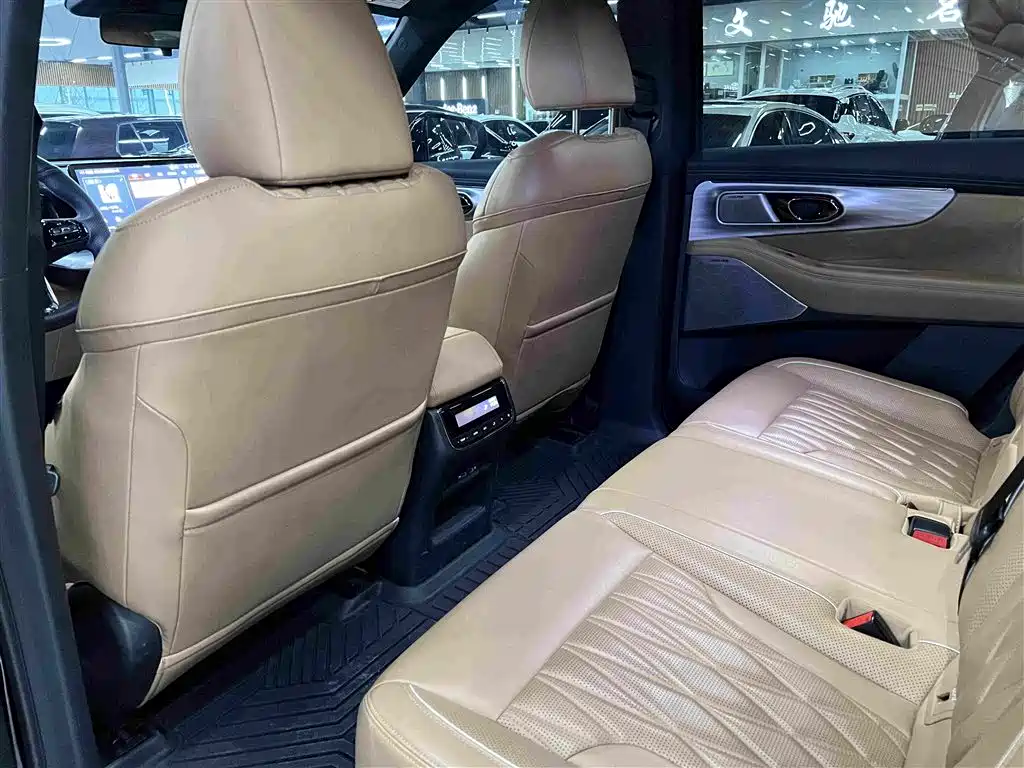 GAC Motor Trumpchi ES9 — фото 4