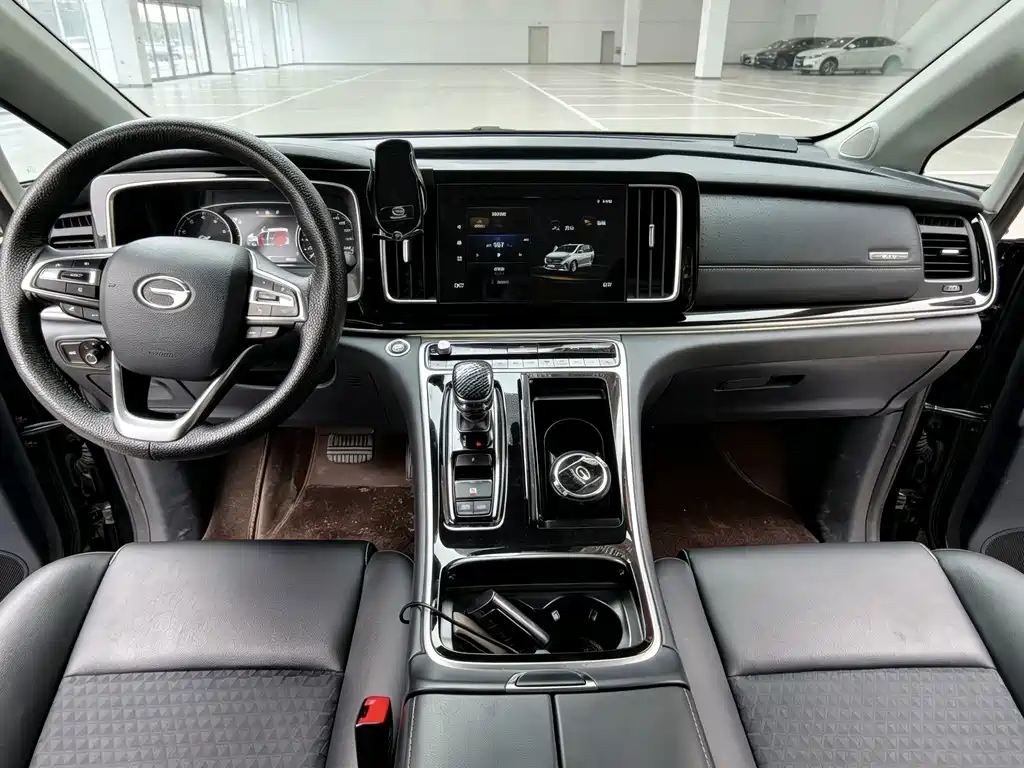 GAC Motor Trumpchi M8 — фото 8