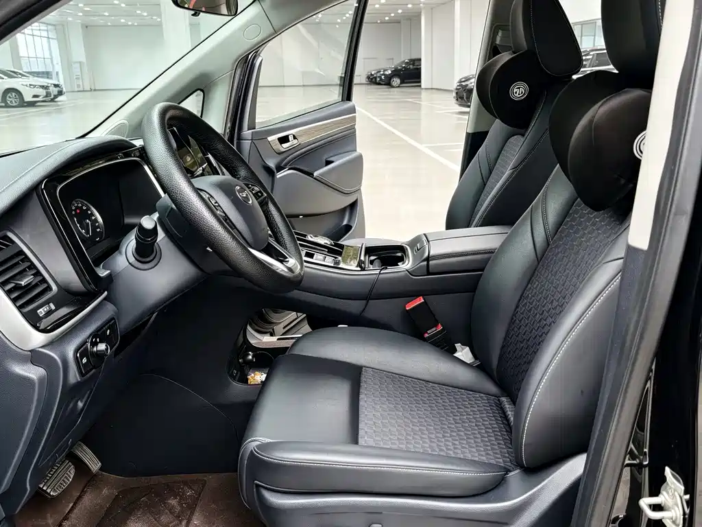 GAC Motor Trumpchi M8 — фото 9
