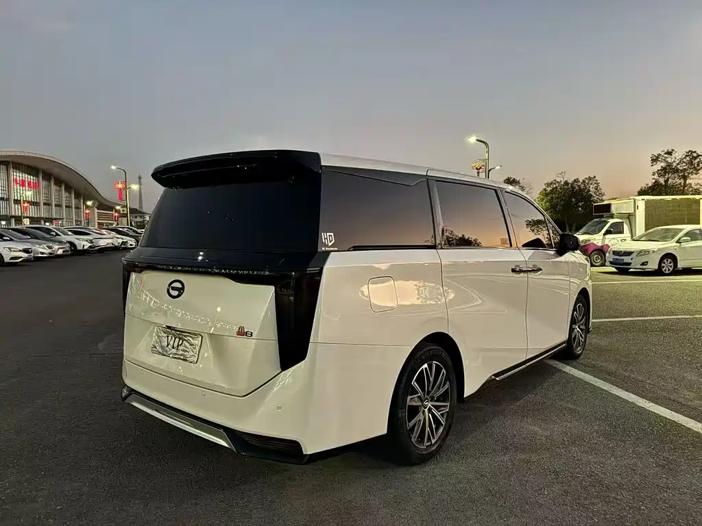 GAC Motor Trumpchi M8 — фото 9