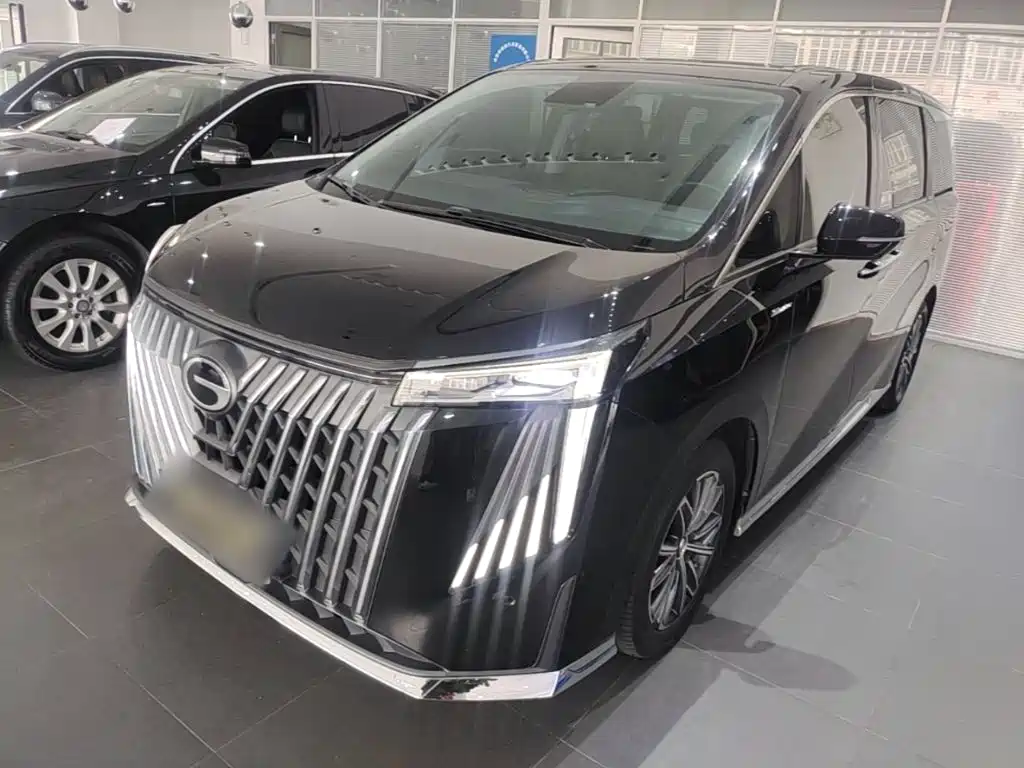 GAC Motor Trumpchi M8 — фото 1