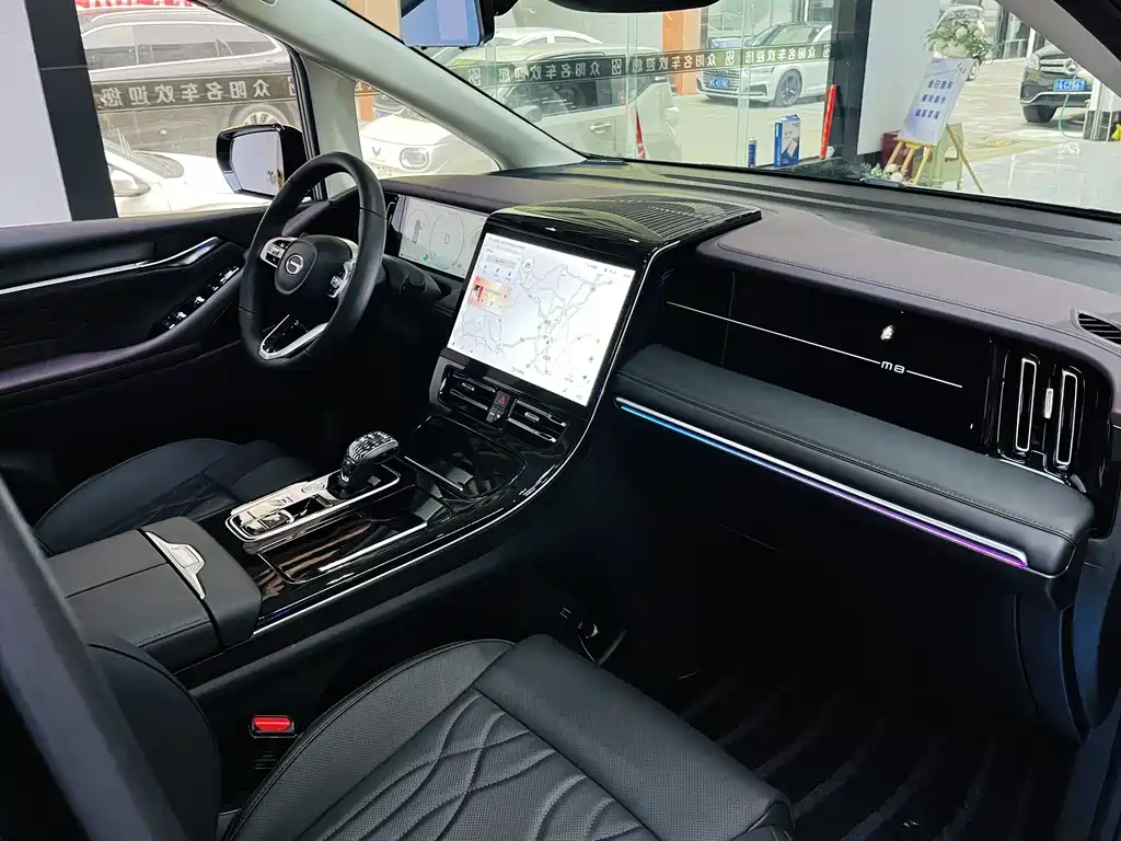 GAC Motor Trumpchi M8 — фото 9
