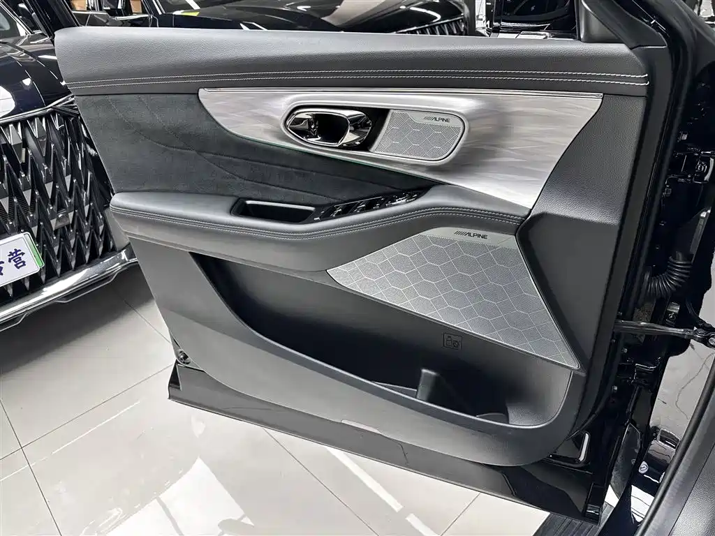 GAC Motor Trumpchi ES9 — фото 11