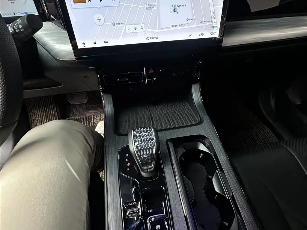 GAC Motor Trumpchi ES9 — фото 23