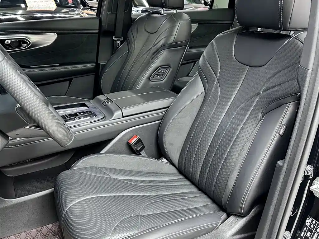 GAC Motor Trumpchi ES9 — фото 29