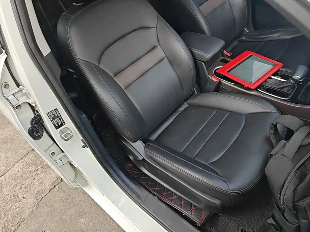GAC Motor Trumpchi GA4 — фото 24