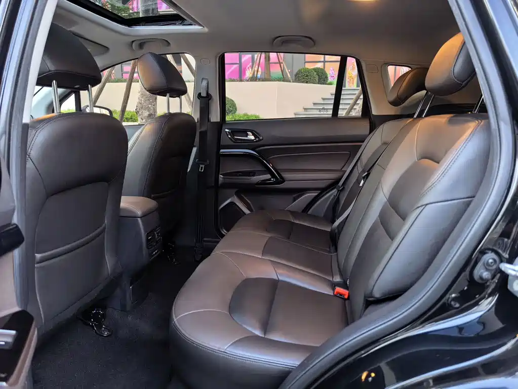 GAC Motor GS4 Hybrid — фото 6