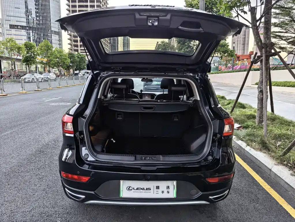 GAC Motor GS4 Hybrid — фото 10