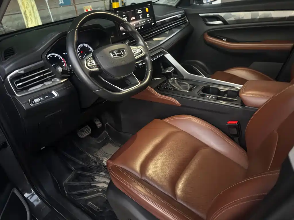 Geely Vision X6 — фото 15