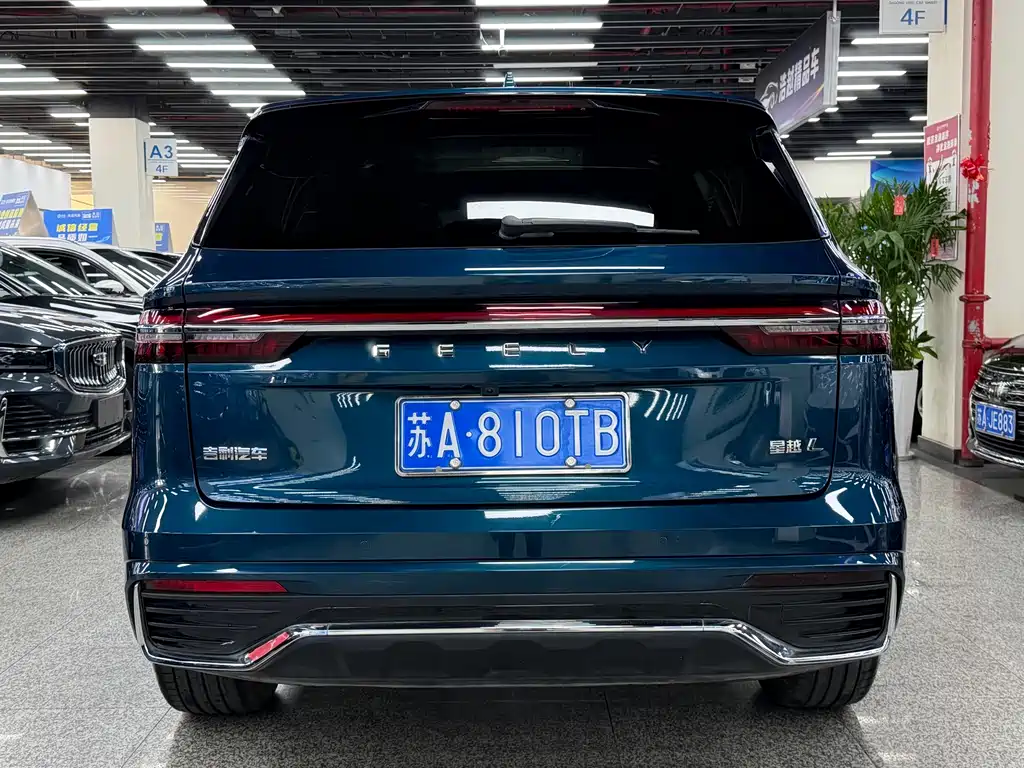 Geely Monjaro — фото 10