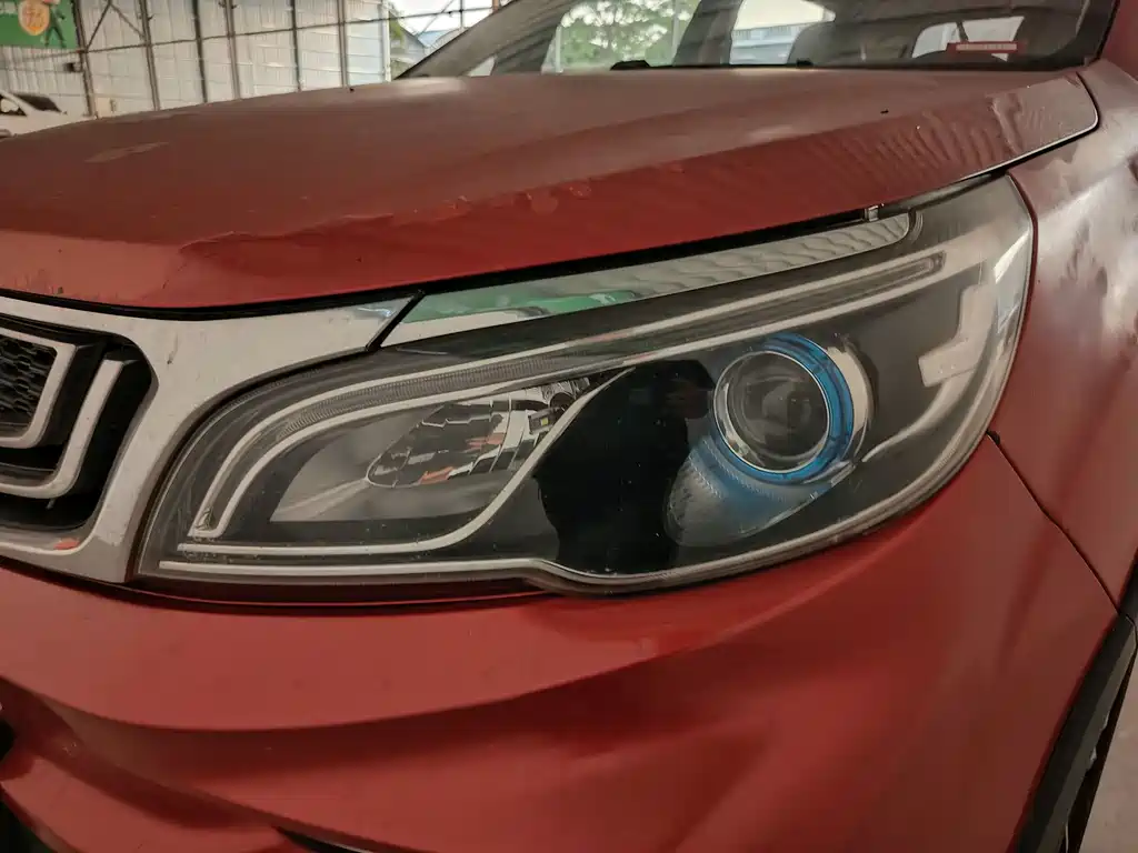 Geely Vision X3 — фото 15