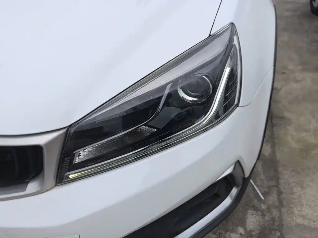Geely Vision S1 — фото 23