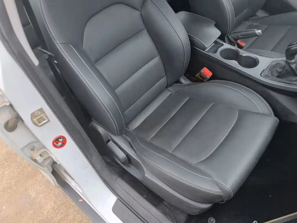 Geely Vision S1 — фото 24