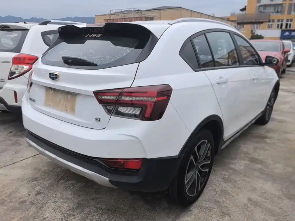 Geely Vision S1 — фото 6