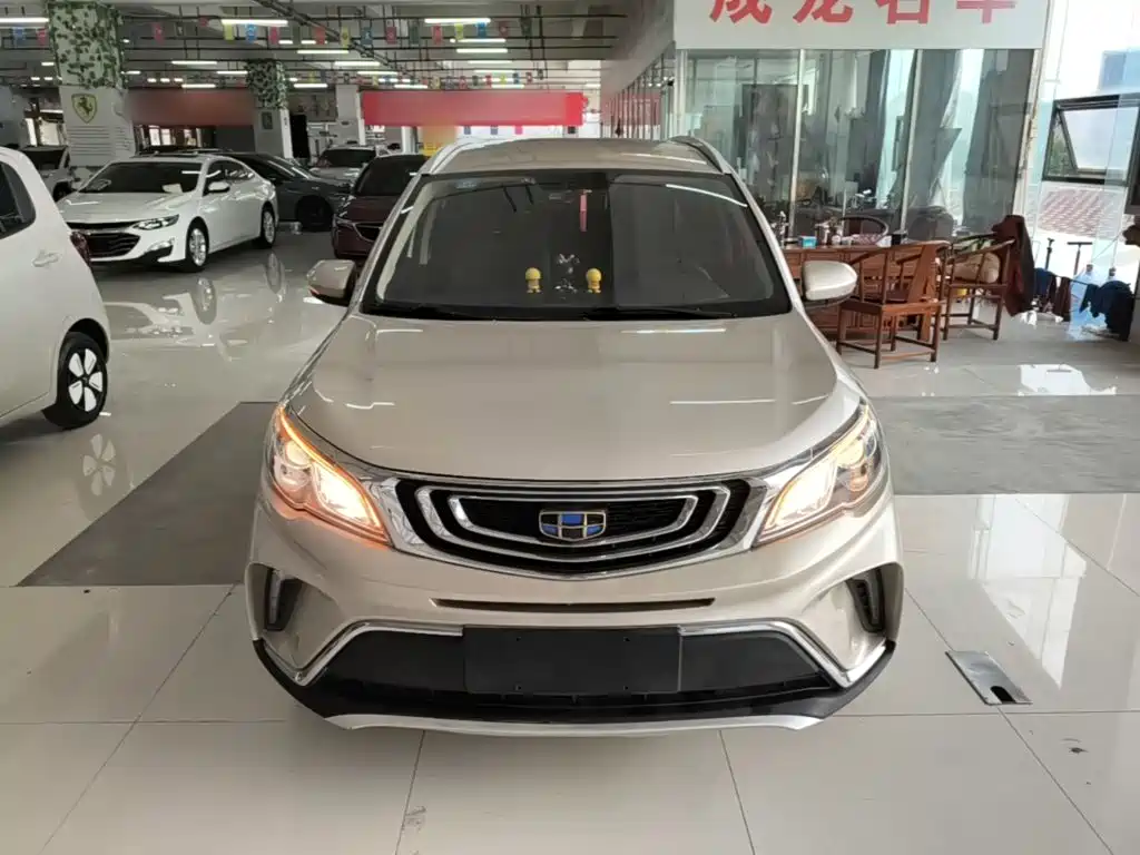 Geely Vision X3 — фото 2