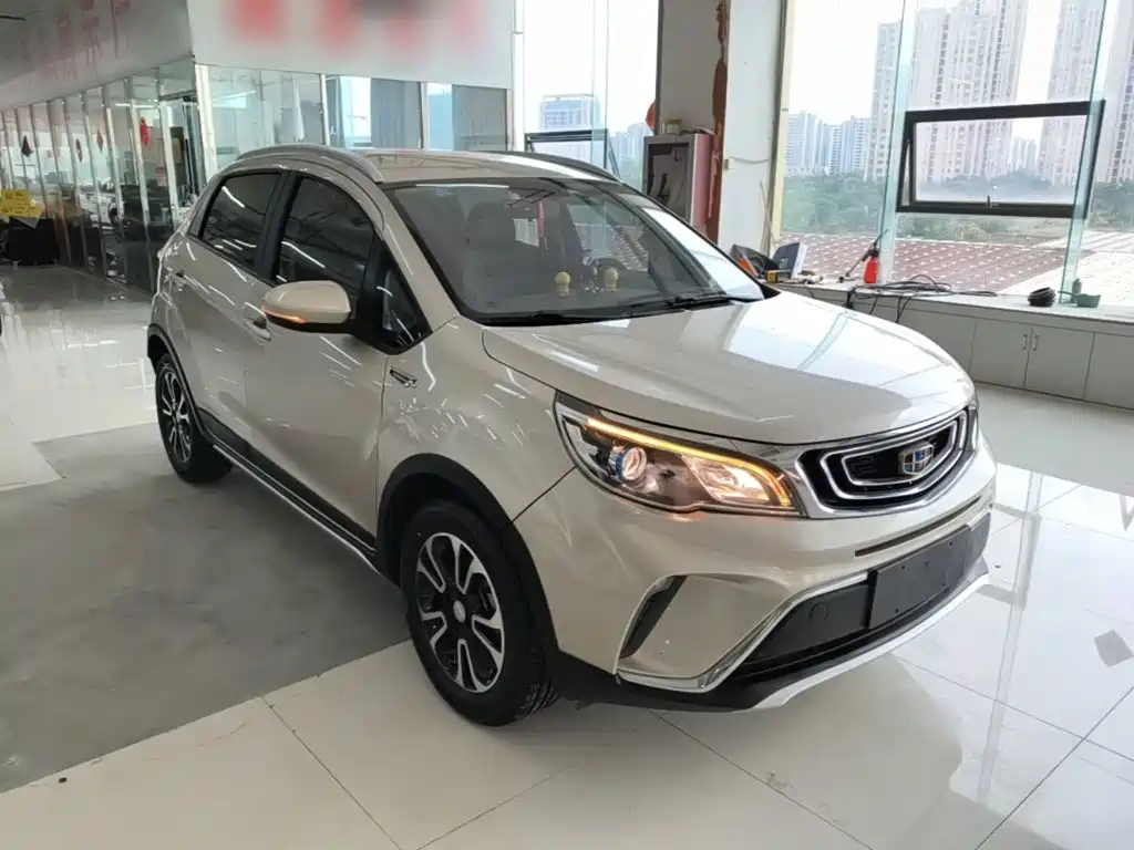 Geely Vision X3 — фото 3