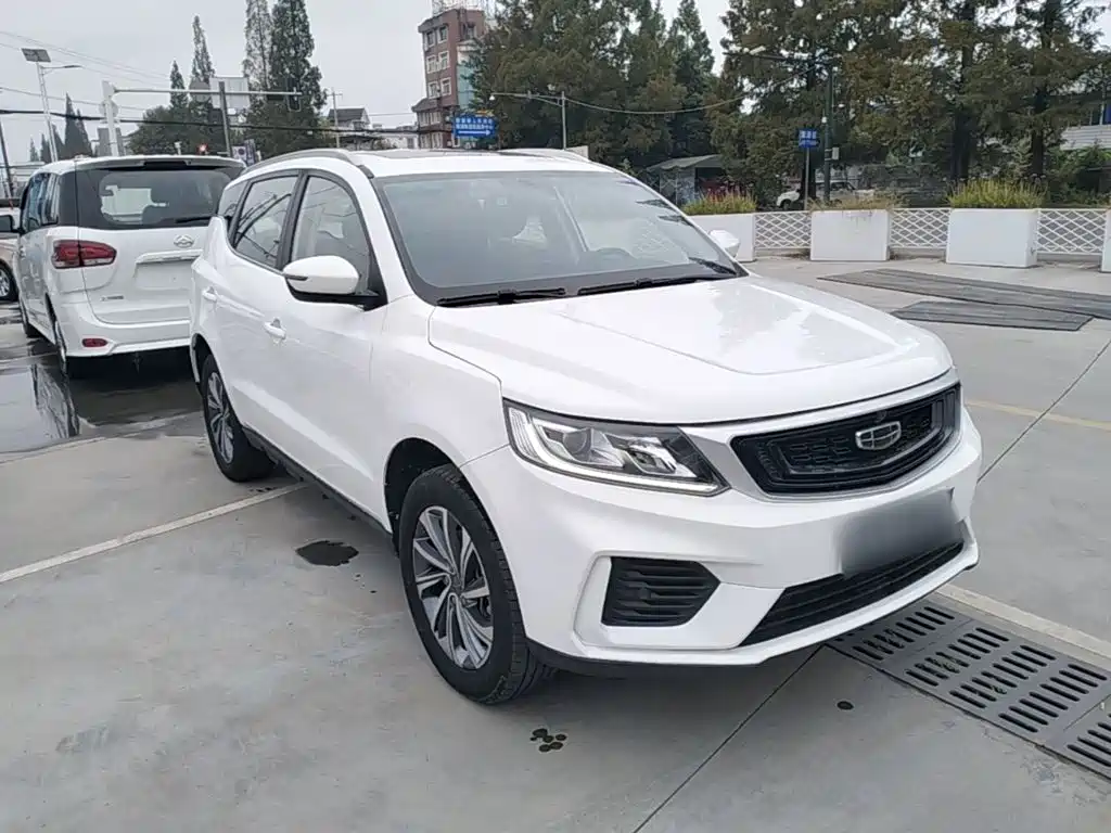 Geely Vision X6 — фото 3