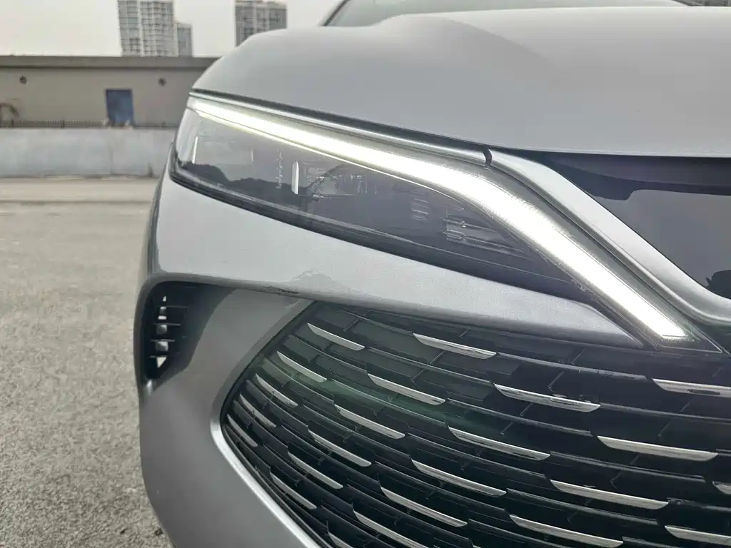 BYD Qin L — фото 14