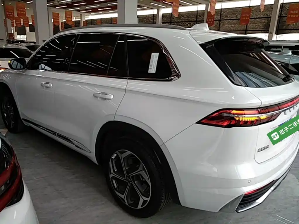 Geely Xingyue L — фото 4