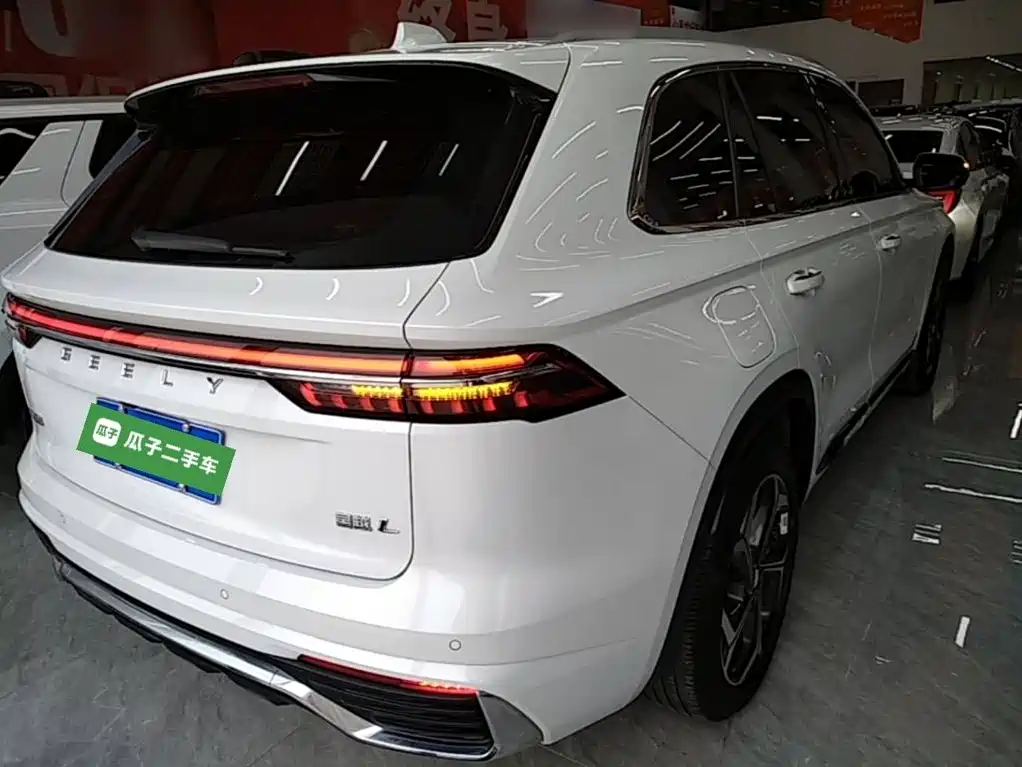 Geely Xingyue L — фото 5